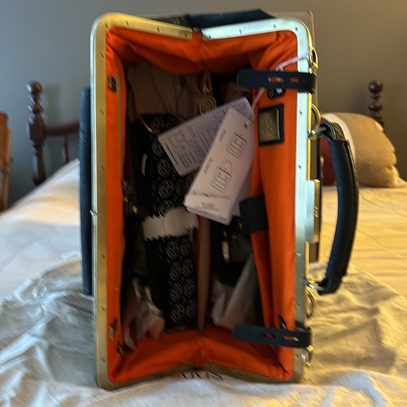 NWT Laflore Toto - black eco-friendly 39 x 37 x 25 cm - Picture 4 of 8